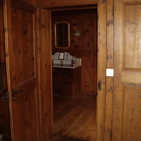 Heidi's Guest house Frenieres