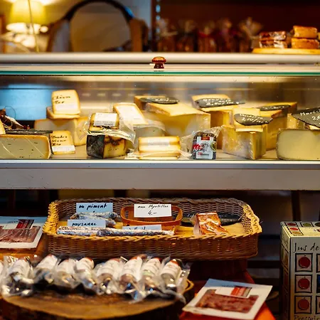 Heidi's 3* Frenières