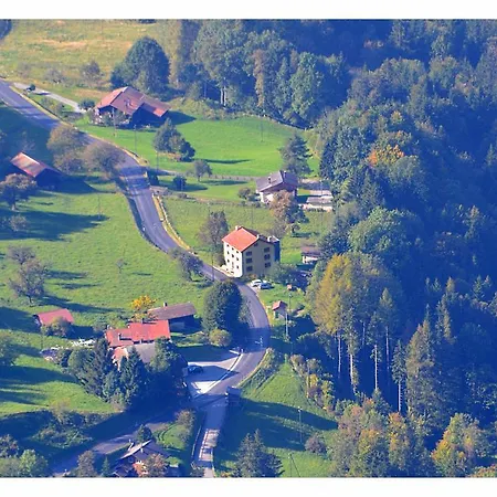 بيت ضيافة Heidi's فرينيرس